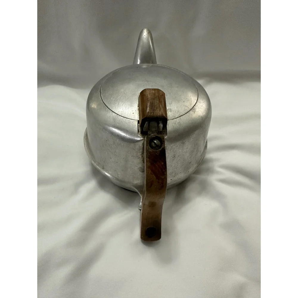 Vintage Picqout Ware Teapot Stainless Wood Handle Mid‎ Century